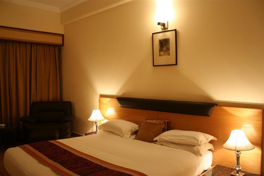 Hotel Regenta Place Amritsar Habitación foto