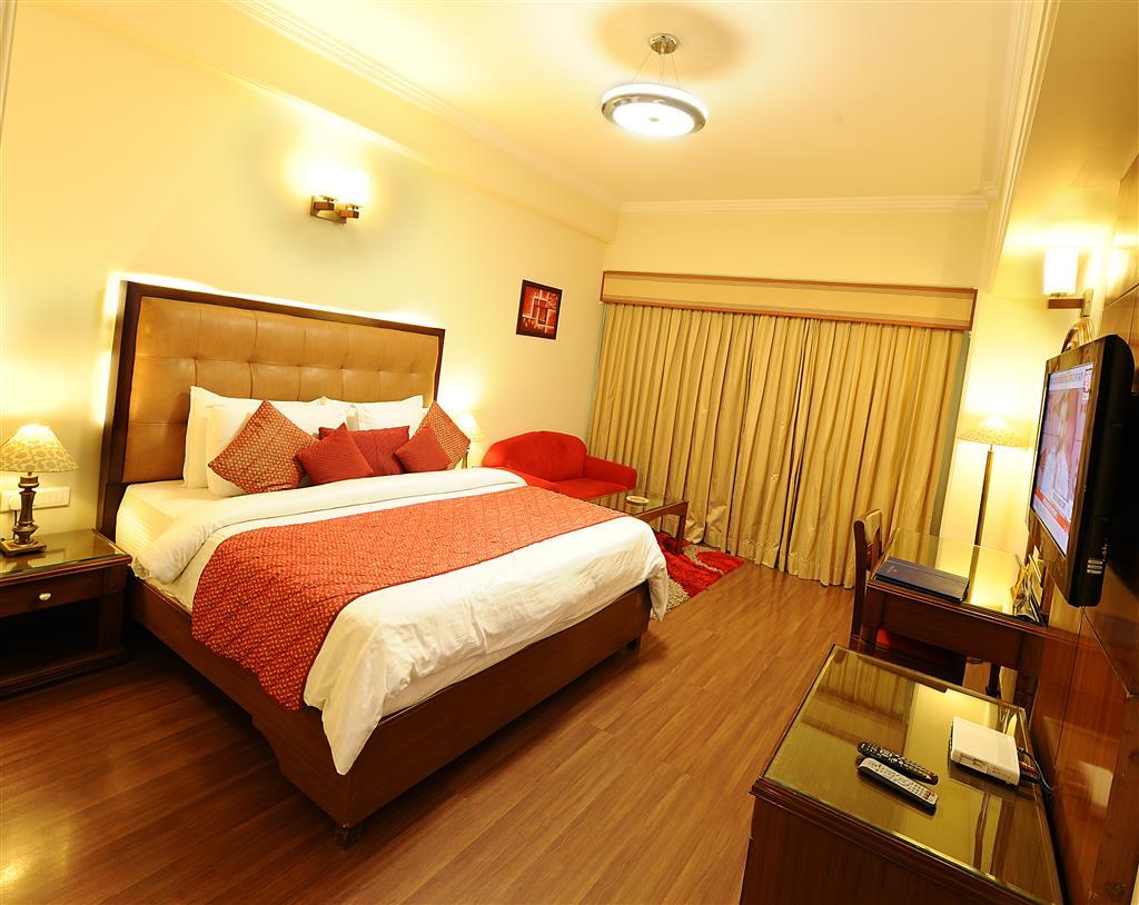 Hotel Regenta Place Amritsar Exterior foto