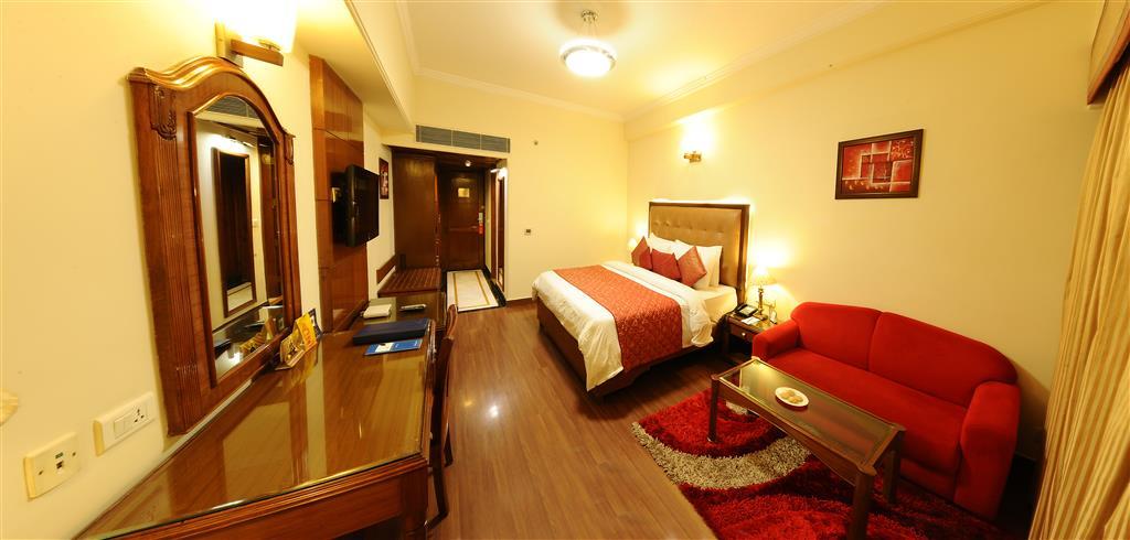 Hotel Regenta Place Amritsar Exterior foto